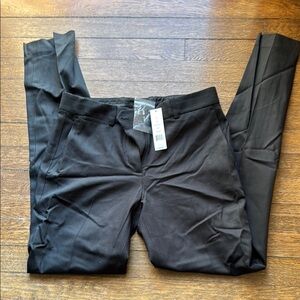 NWT Theory Black Ankle Pants